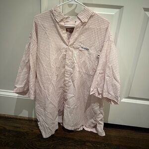 Simms salmon color fishing shirt